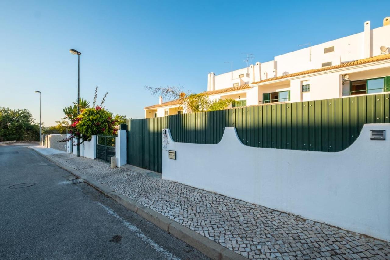 Villa Sequeira - Private Pool - Free Wifi - By Bedzy Albufeira Extérieur photo