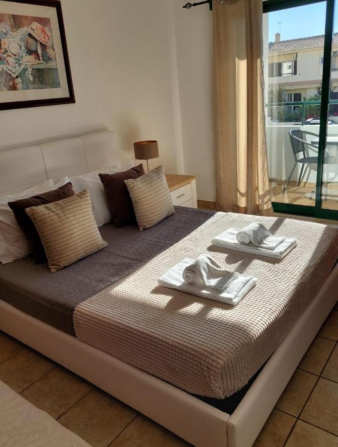 Villa Sequeira - Private Pool - Free Wifi - By Bedzy Albufeira Extérieur photo